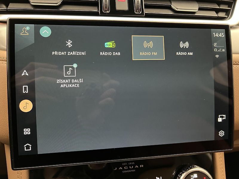 Jaguar F-Pace D200 S AWD AUT REZERVACE - fotka 35 z 42