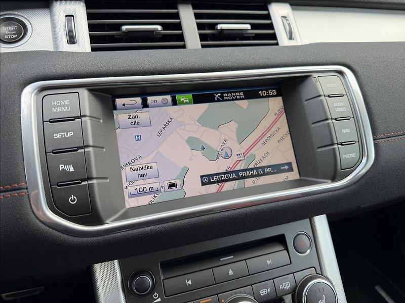 Land Rover Range Rover Evoque 2,2 SD4 DYNAMIC AT 4WD ČR - fotka 22 z 46