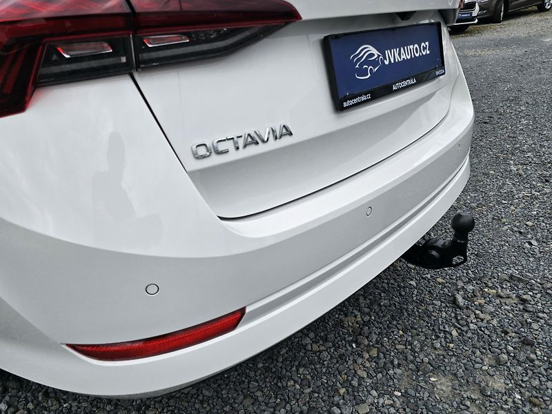 Škoda Octavia 2.0TDI DSG STYLE+ MATRIX TAŽNÉ - fotka 24 z 50