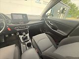 Hyundai i30 1,5 CVVT 71kW Family - náhled 14