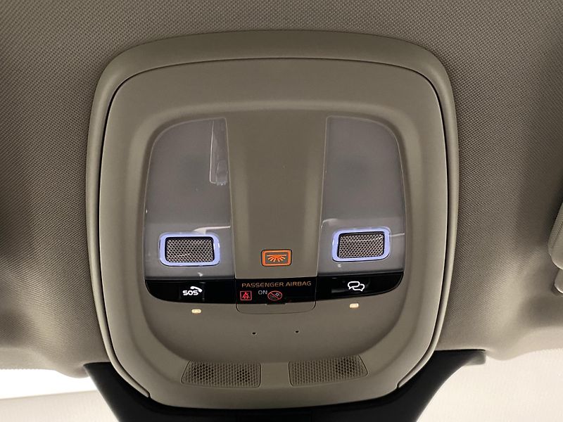 Volvo XC90 (2026) B5 AWD AUT BRIGHT PLUS 7míst - fotka 41 z 73