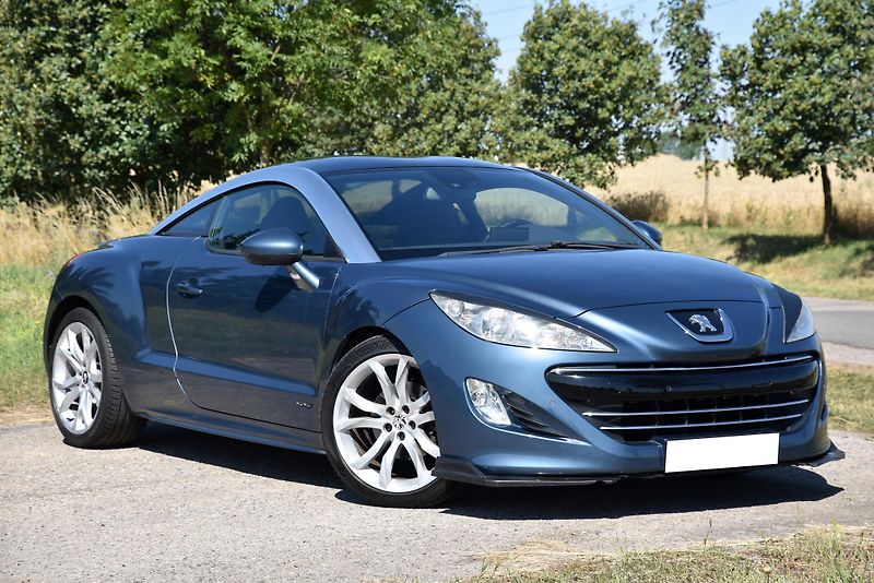 Peugeot RCZ 1.6 T GT-LINE RED CARBON, NAVI - fotka 1 z 47