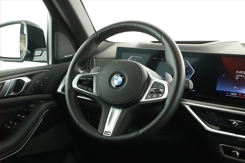 BMW X5 (2026) xDrive30d, M Paket - fotka 8 z 22