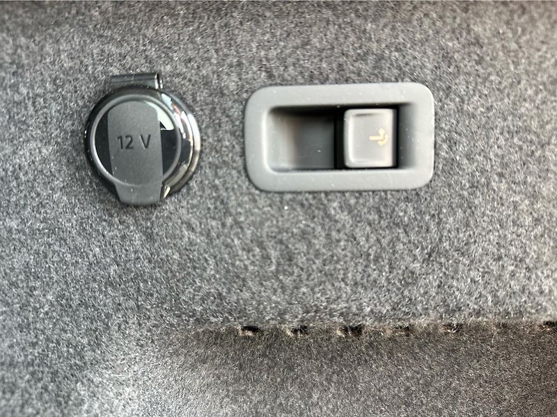 Škoda Kodiaq 2,0TDI / 142kW DSG 4X4 Exclusi - fotka 17 z 25