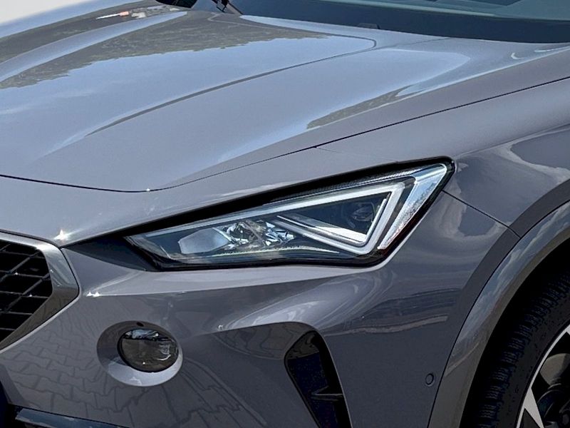 Cupra Formentor (2024) 1.5 TSI 150K DSG - fotka 8 z 30