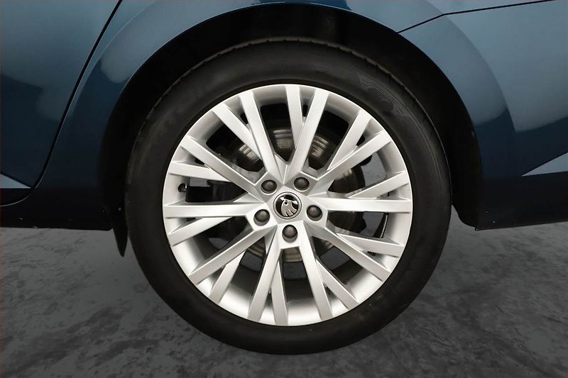 Škoda Superb (2021) Style 2.0 TDI - fotka 12 z 20