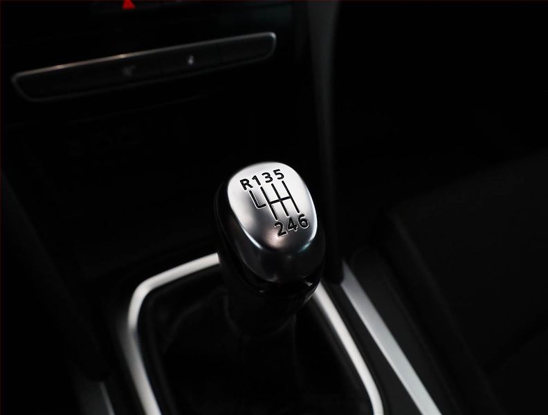 Renault Mégane (2020) 1.5 Blue dCi, Serv.kniha, Kůže - fotka 11 z 17