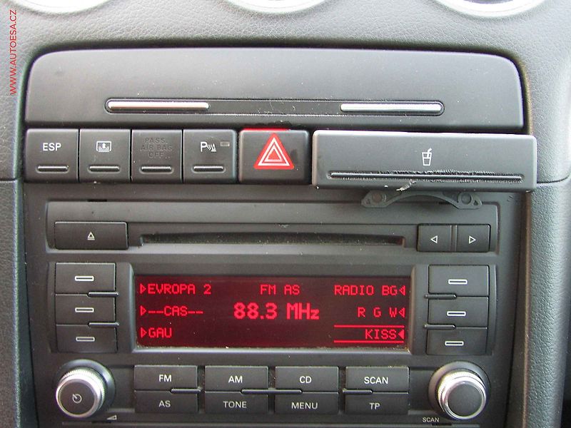 Seat Exeo (2009) 2.0 TDi, AC, park.asistent - fotka 16 z 16