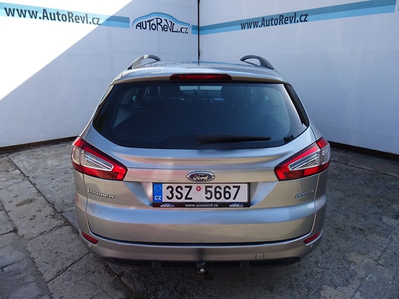 Ford Mondeo (2012) 1.6TDCi,85kW,tažne,klima - fotka 20 z 20