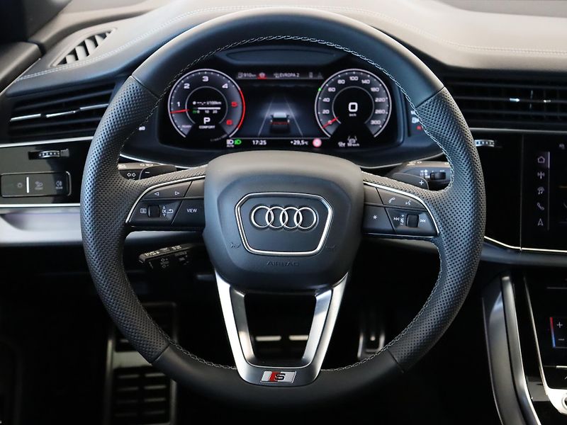 Audi Q8 50 TDI quattro tiptronic - fotka 15 z 29