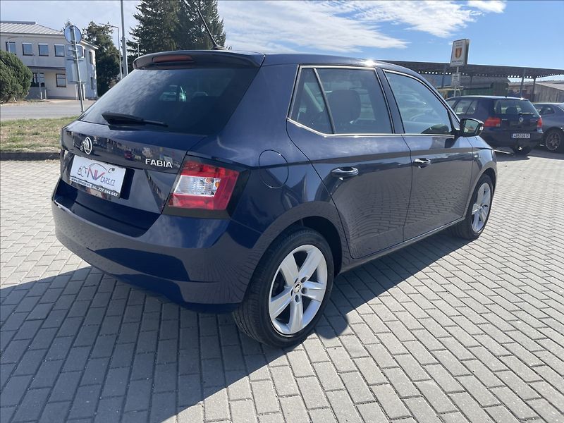 Škoda Fabia 1,0 TSi 70kw DRIVE GPS LED Kli - fotka 4 z 32