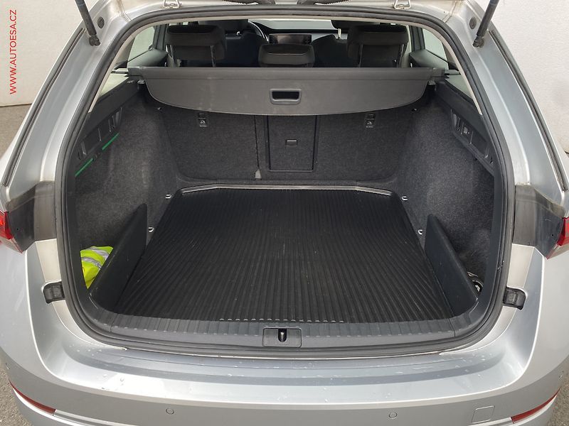 Škoda Octavia (2022) 2.0 TDi 4x4, ČR, Ambition - fotka 7 z 19