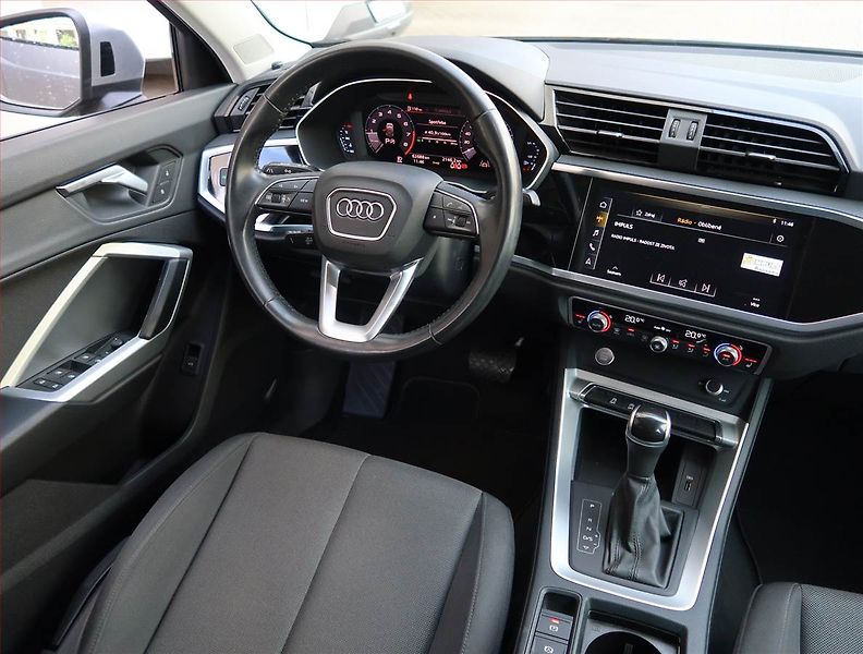 Audi Q3 (2019) 40 TFSI - fotka 7 z 25