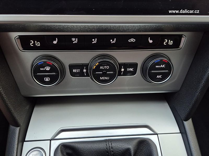 Volkswagen Passat Variant (2018) 1.4TSi 110KW ComfortLine  - fotka 28 z 54