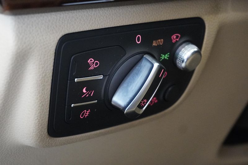 Audi A7 3.0 TFSi QUTTRO S-TRONIC - fotka 15 z 32