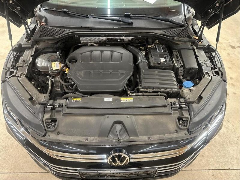 Volkswagen Arteon Shooting Brake ZAMLUVENO ! R-LINE 2,0TSi  - fotka 9 z 11