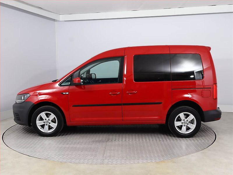 Volkswagen Caddy (2021) 1.4 TGI CNG, 5Míst, ČR, DPH - fotka 3 z 14