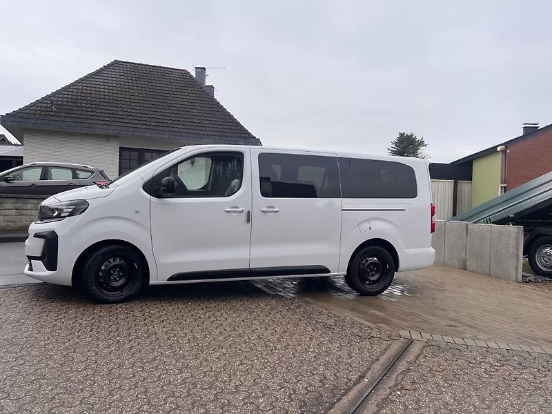 Opel Zafira (2026) L2 XL Edition 130kW - fotka 4 z 18