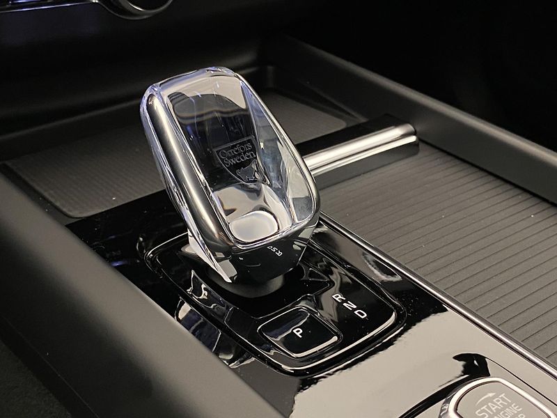 Volvo XC60 T8 AWD BLACK EDITION RECHARGE  - fotka 22 z 47