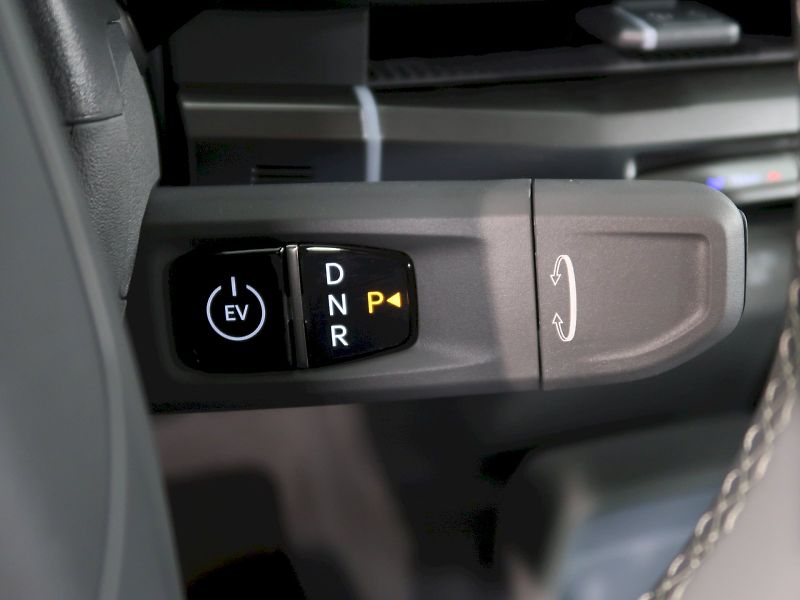 Kia EV3 (2025) AIR 81,4kWh 150KW - fotka 20 z 40