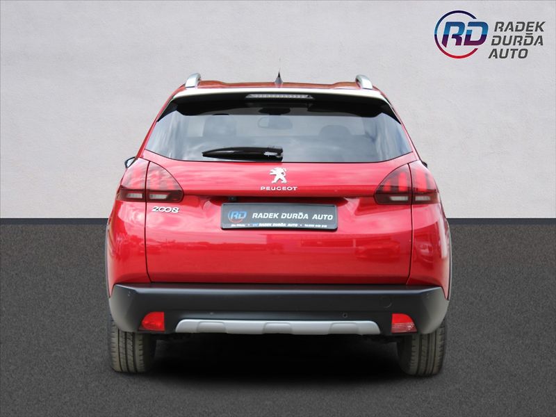 Peugeot 2008 1,2 110K  ČR,1.MAJ,DPH,ALLURE - fotka 6 z 28