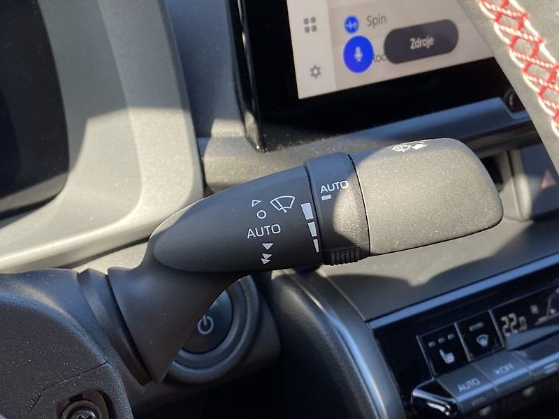 Toyota C-HR 2.0PHEV, ČR, GR Sport VIP, JBL - fotka 18 z 38