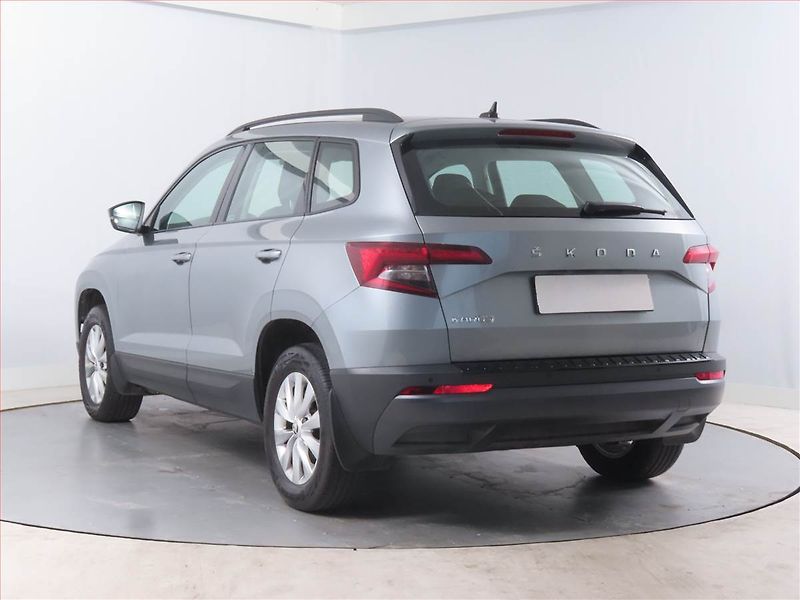 Škoda Karoq (2021) Ambition Plus 2.0 TDI - fotka 4 z 15