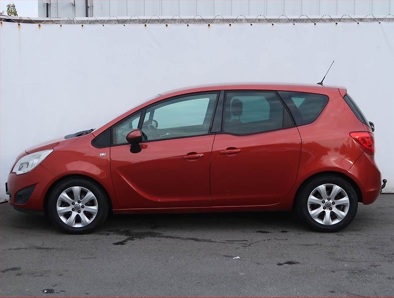 Opel Meriva (2013) 150 Jahre 1.4 Turbo - fotka 3 z 17