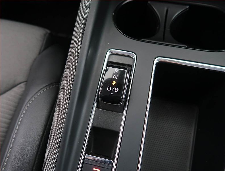 Škoda Enyaq (2021) 60 (62 kWh), SoH 91% - fotka 13 z 29