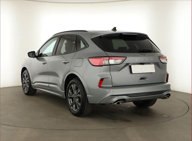 Ford Kuga (2022) ST-Line 1.5 EcoBoost - fotka 4 z 20