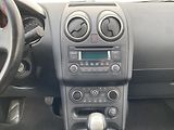 Nissan Qashqai (2011) 1.6i 7míst, Panor, +ALU - náhled 12