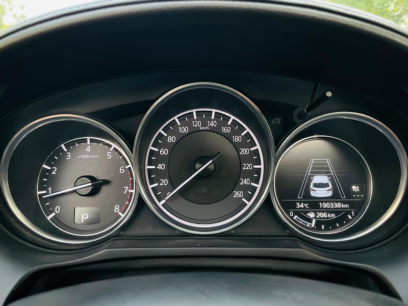 Mazda 6 2.5i AUT KAMERA SERVISKA TAŽNÉ - fotka 55 z 61