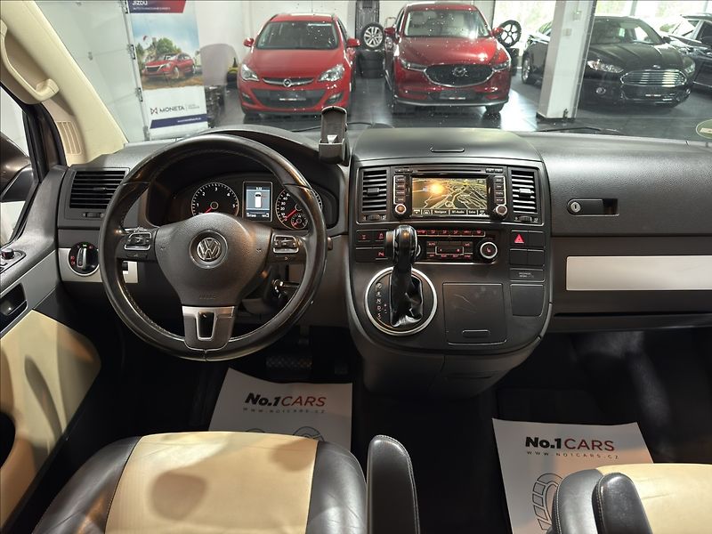 Volkswagen Multivan 2,0   TDI DSG 4M INDIVIDUAL - fotka 21 z 45