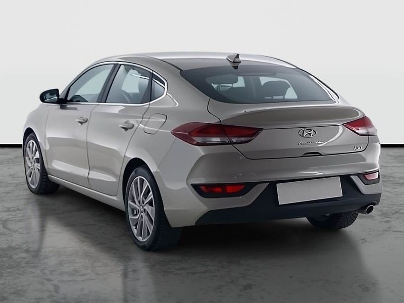 Hyundai i30 (2019) Style 1.4 T-GDI, Automat, Navi - fotka 4 z 19