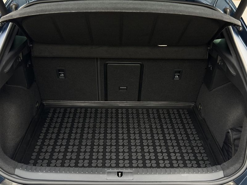 Cupra Formentor (2021) VZ, 2.0 TSI, 4Drive, Záruka - fotka 34 z 35
