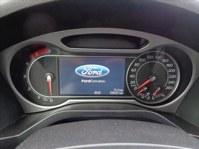 Ford Galaxy 2,2 - fotka 14 z 18