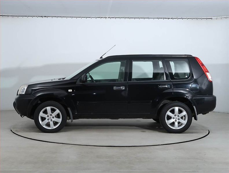 Nissan X-Trail (2006) 2.2 dCi, po STK, jezdí výborně - fotka 3 z 17