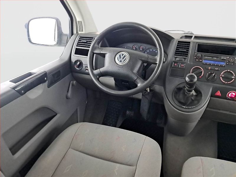 Volkswagen Transporter (2003) 2.5 TDI, Bus, 9Míst - fotka 7 z 16