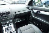 Mercedes-Benz Třídy C 320CDi 165KW, AVANTGARDE. - náhled 20