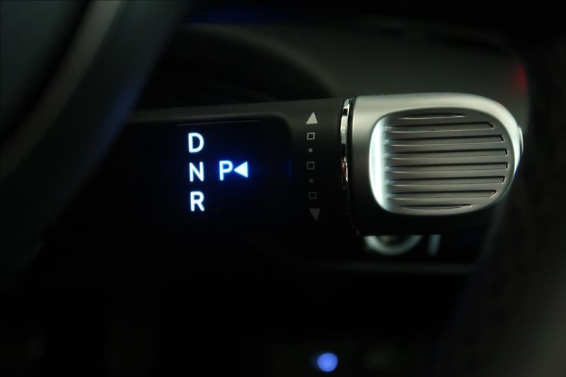 Hyundai Ioniq 5 0,0 Power Style Premium PANORA - fotka 13 z 26