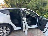 Tesla Model Y RWD 235kw 95,0 % - náhled 17