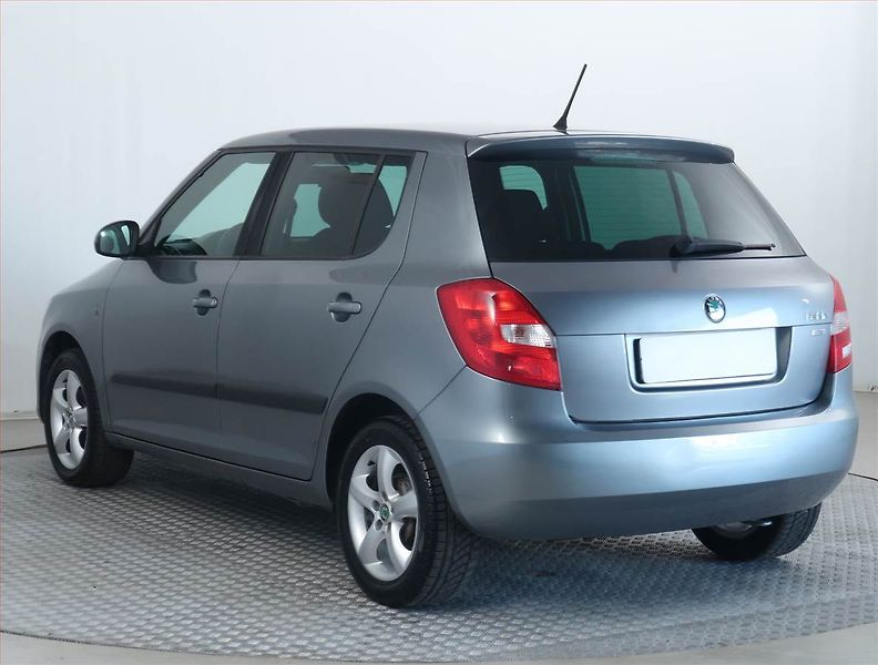 Škoda Fabia (2013) 1.2 TSI, Tempomat - fotka 4 z 15