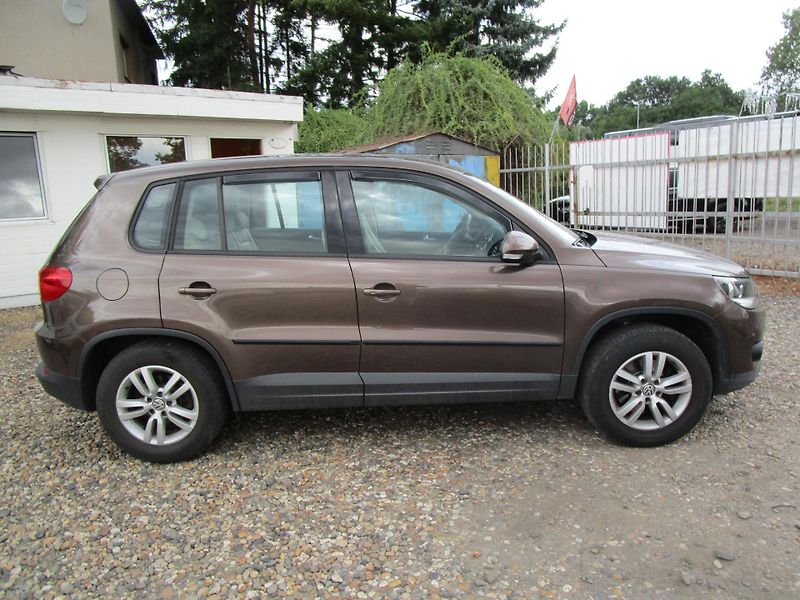 Volkswagen Tiguan 1,4TSi-90KW-STK+NOVÉ ROZVODY - fotka 5 z 18