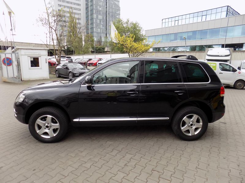 Volkswagen Touareg (2006) 2.5 TDI 1. majitel 165 000Km ! - fotka 4 z 13