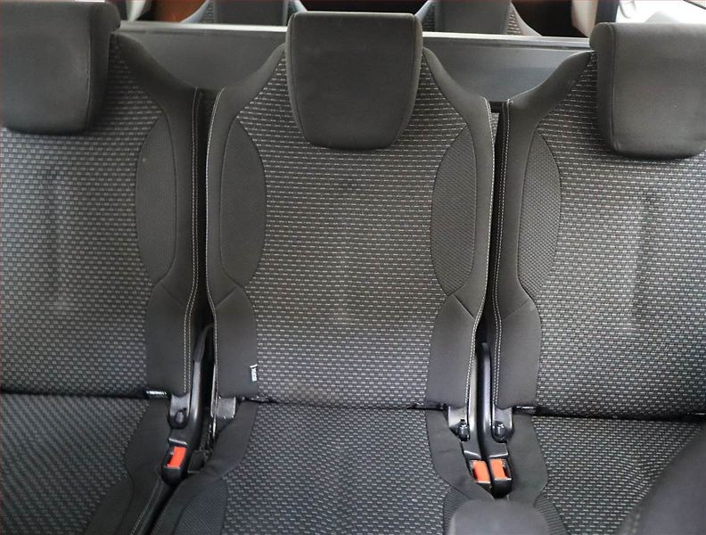 Citroën C4 Picasso (2011) 2.0 HDI, 7 míst, Tempomat - fotka 10 z 19