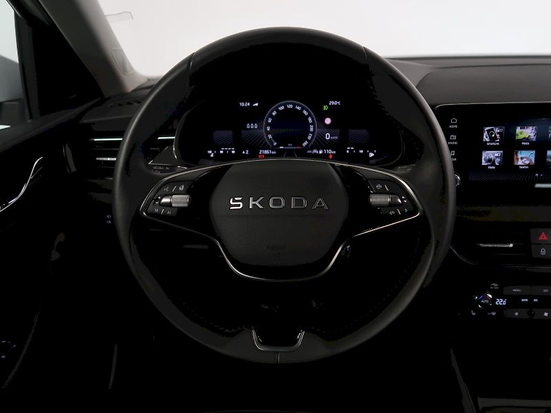 Škoda Kamiq (2025) TOP SELECTION 1.0TSI 85KW - fotka 17 z 41