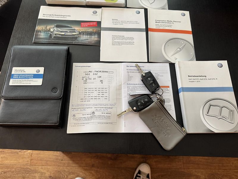 Volkswagen Golf (2015) 1.6TDi,DSG,rezervace - fotka 42 z 49