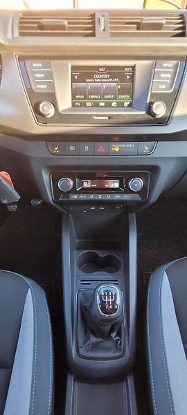 Škoda Fabia (2016) 3 1,2TSi 66kW benzín „JOY“ - fotka 20 z 38