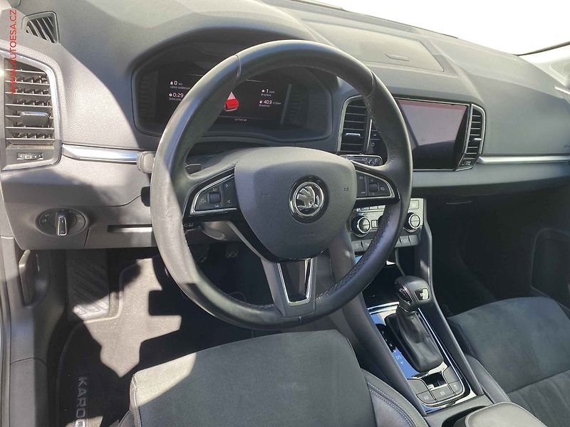 Škoda Karoq (2018) 1.5 TSi, Style, DSG, LED - fotka 13 z 21