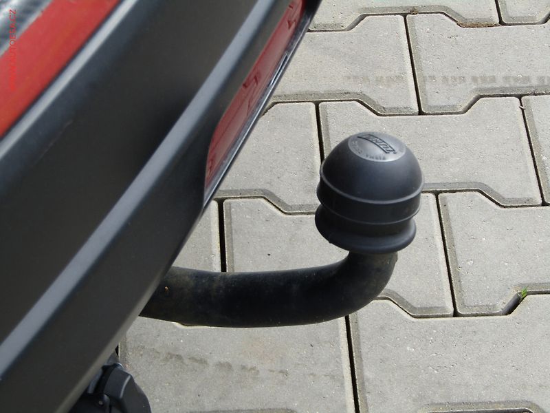 Nissan Qashqai (2007) 1.5 dCi, AC, TZ - fotka 17 z 17